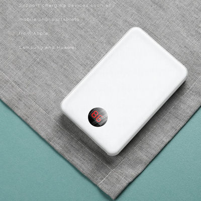 10000mAh 8 ενσωματωμένη τράπεζα δύναμης καλωδίων μικροϋπολογιστών USB καρφιτσών με την επίδειξη LCD